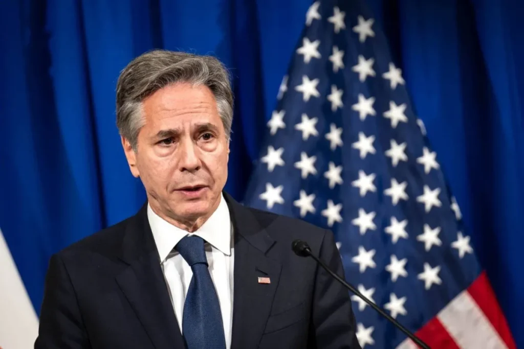 بلينكن بحث مع نظيره التركي «ضرورة خفض التصعيد» في سوريا