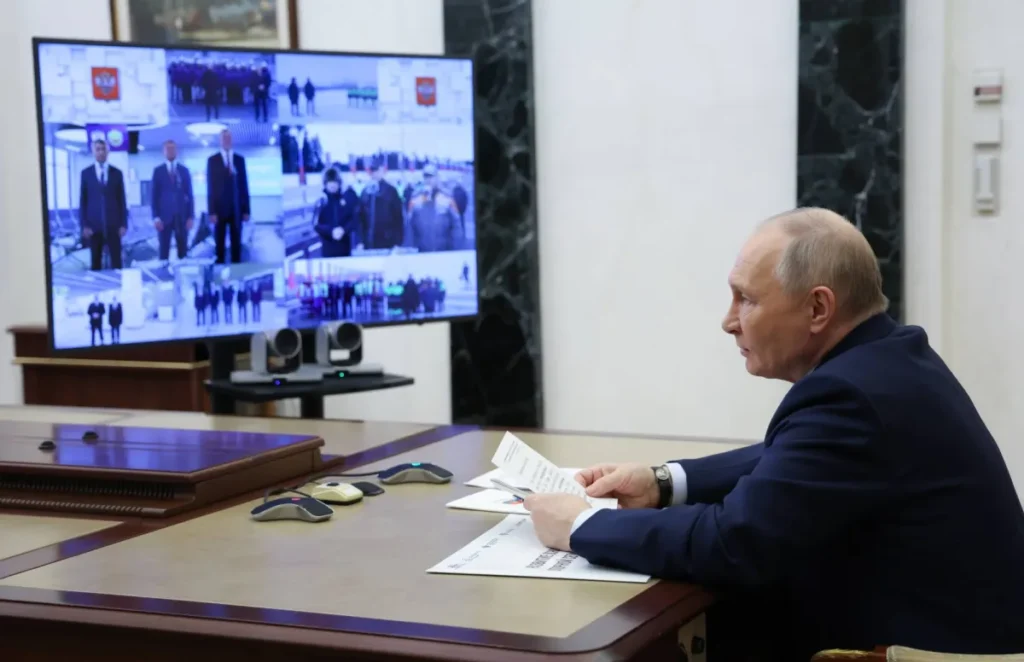 بوتين يتوعَّد أوكرانيا بمزيد من «الدمار» بعد هجوم قازان