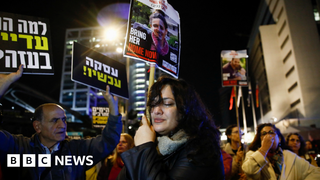 Netanyahu says hostage deal now agreed